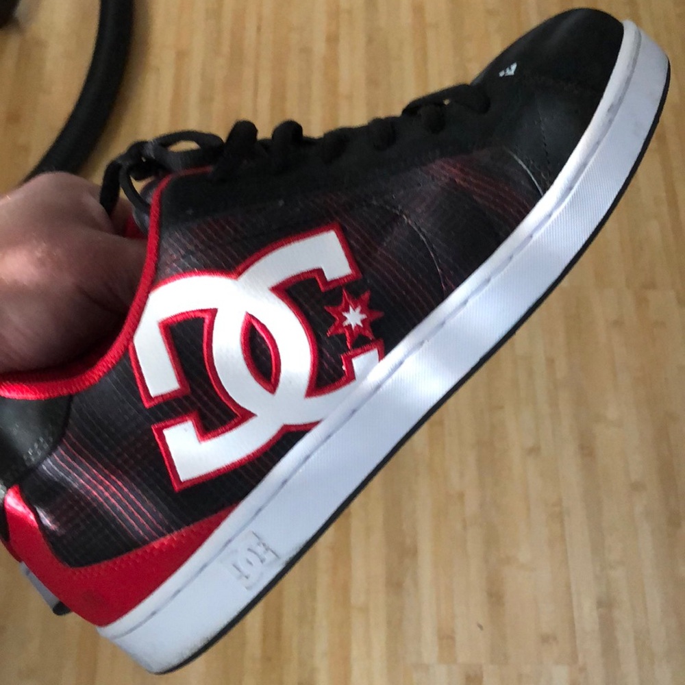 Red DC size 14 court graffiik skater shoes